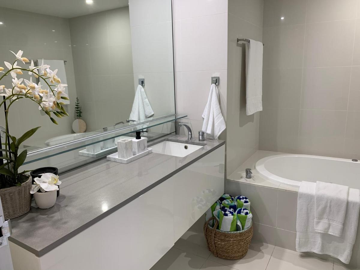 Appartamento Circle On Cavill Free Parking Gold Coast Esterno foto