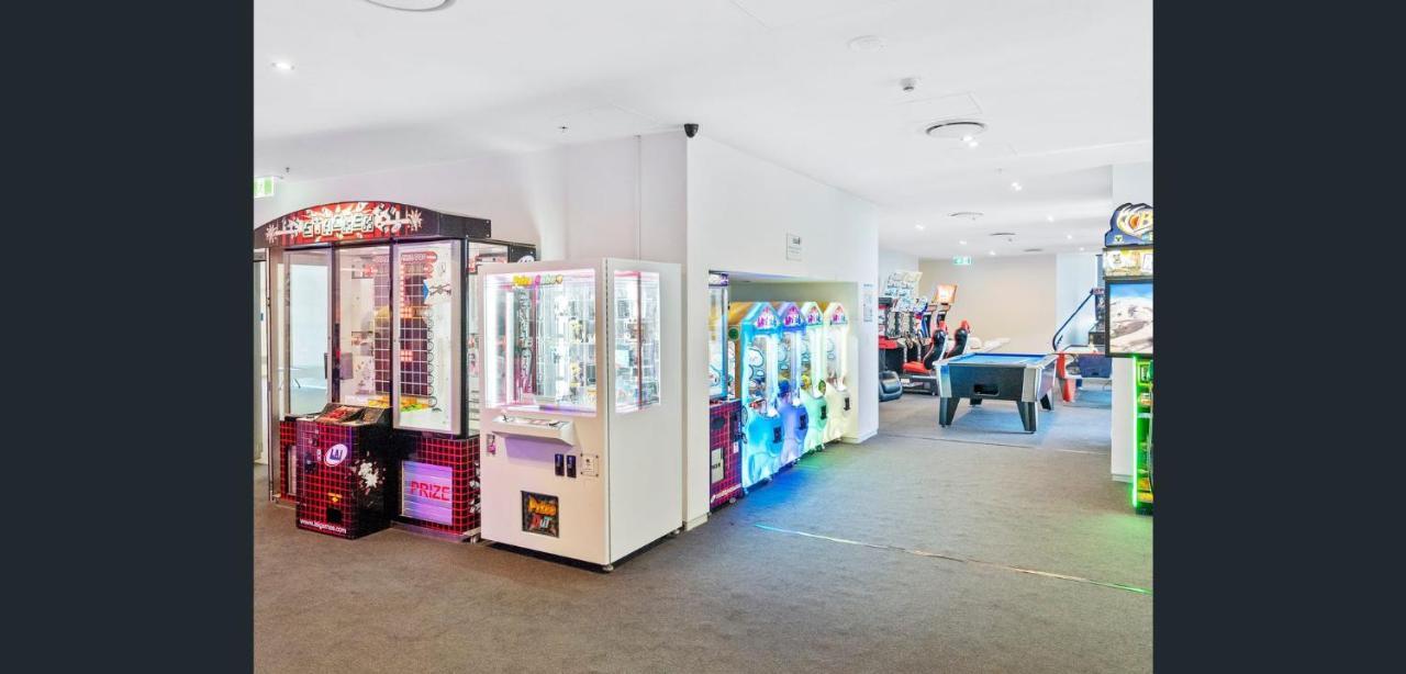 Appartamento Circle On Cavill Free Parking Gold Coast Esterno foto